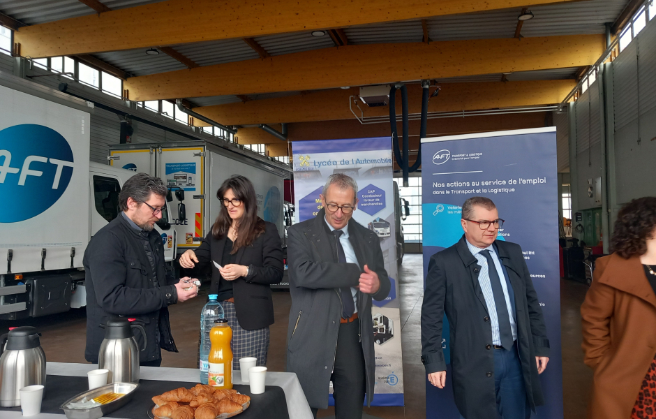 Photo 5 -  voir en plus grand (fenêtre modale)