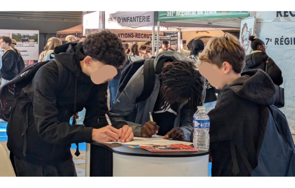 Photo 14 -  voir en plus grand (fenêtre modale)