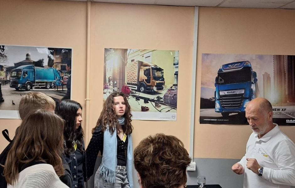 Photo 2 -  voir en plus grand (fenêtre modale)