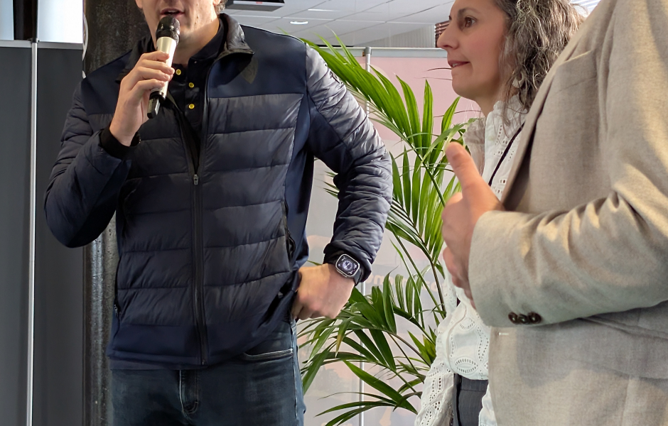 Photo 1 -  voir en plus grand (fenêtre modale)